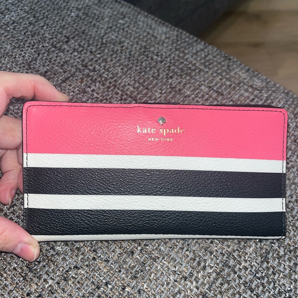 Kate Spade Pink/White/Black Wallet